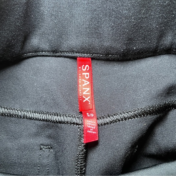 SPANX Black The Perfect Pant, Ankle 4-Pocket Legging Small - Picture 7 of 7